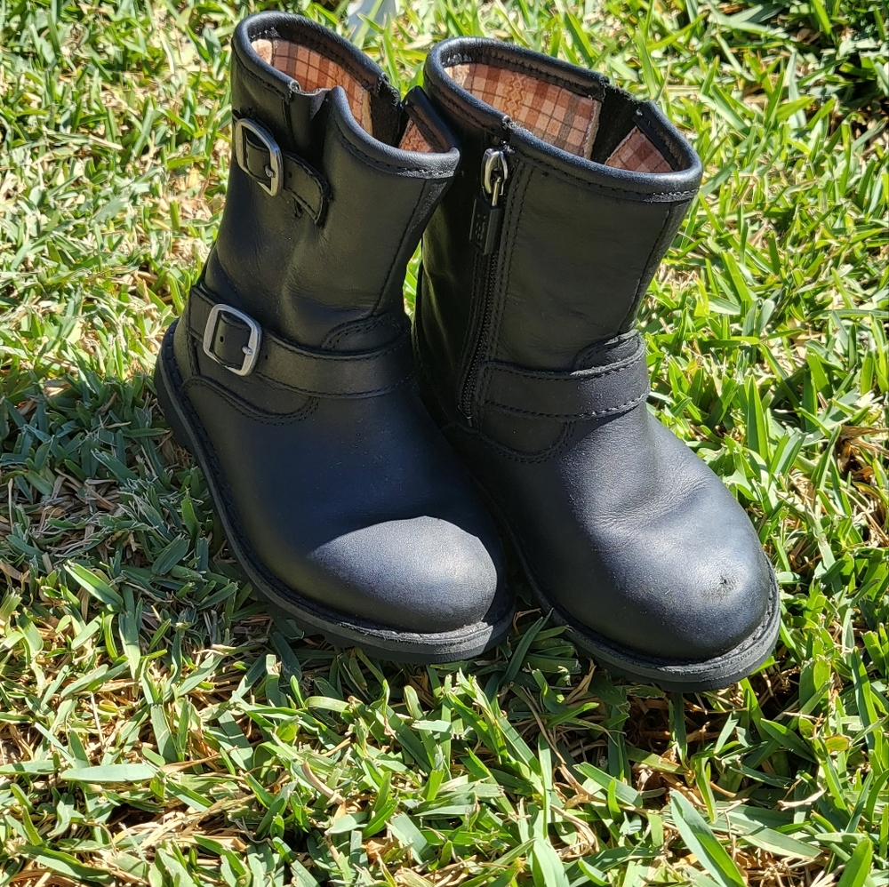 Uggs boots Toddler